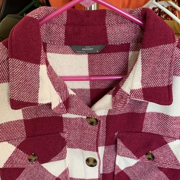 Members Mark Women Berry and Off White Plaid Shacket - Picture 3 of 10